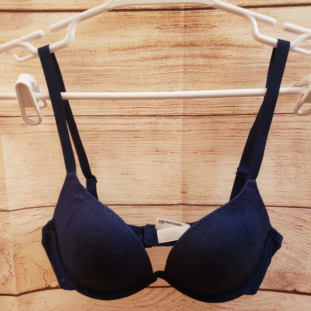 DKNY bra.  Size 32D. Cobalt blue.